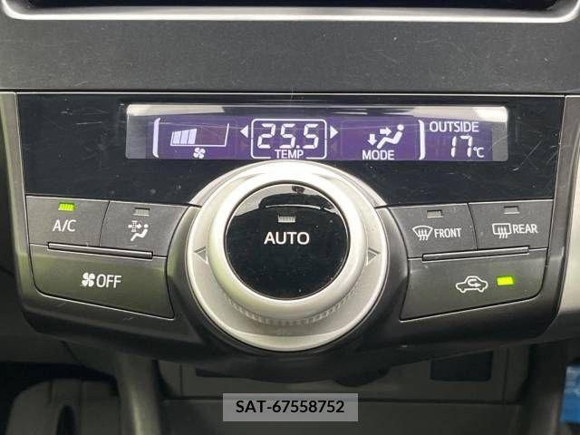 Toyota PRIUS ALPHA 2011-08 322211-7