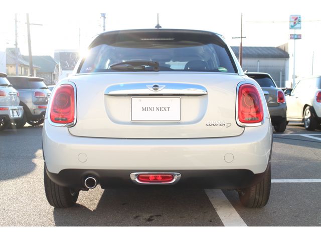 Bmw MINI 2017-08 196052-5