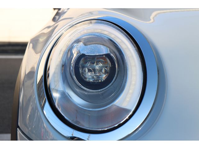 Bmw MINI 2017-08 196052-9