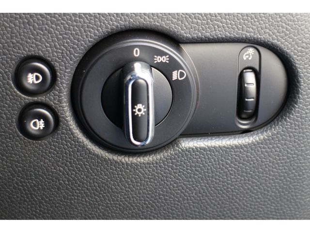 Bmw MINI 2017-08 196052-24