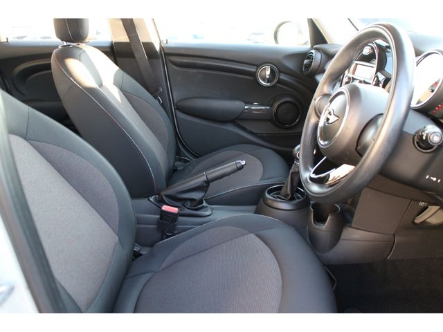 Bmw MINI 2017-08 196052-19