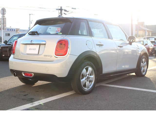 Bmw MINI 2017-08 196052-4