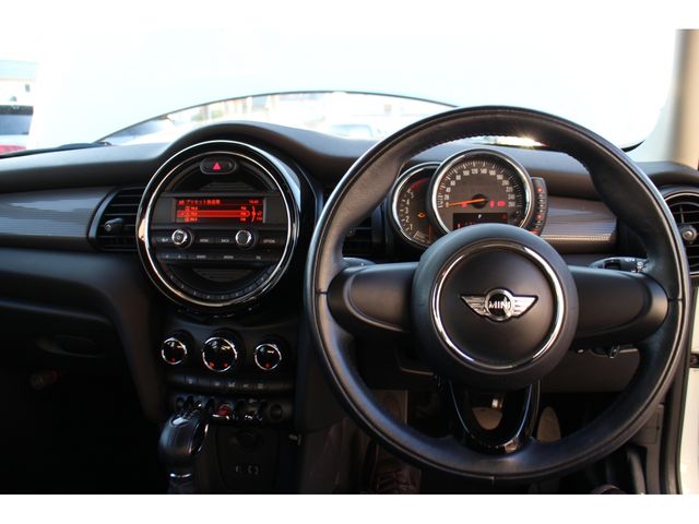 Bmw MINI 2017-08 196052-21