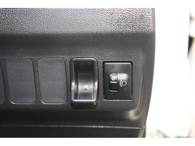 Daihatsu MIRA 2013-11 29183-24