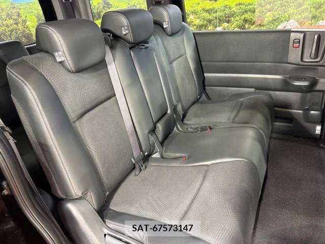 Honda STEP WGN 2012-04 286253-9