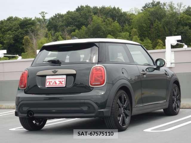 Bmw MINI 2023-11 378984-2