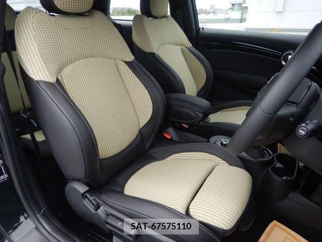 Bmw MINI 2023-11 378984-24