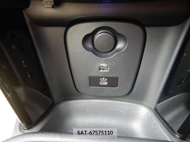 Bmw MINI 2023-11 378984-19