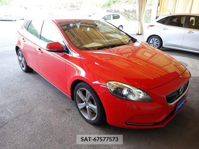 Volvo V40 2013-07 349056-3