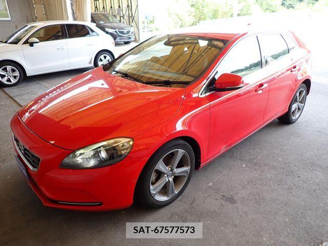Volvo V40 2013-07 349056-6