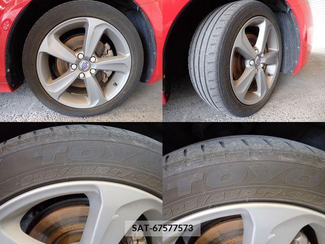 Volvo V40 2013-07 349056-22