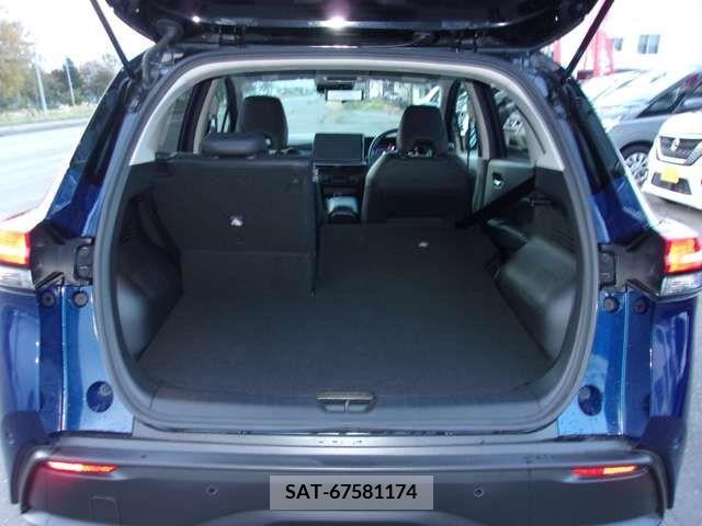 Nissan NOTE 2023-03 223731-11