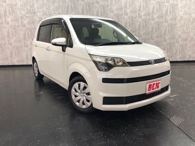 Toyota SPADE 2012-08 180793-6