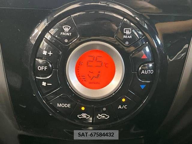 Nissan NOTE 2014-07 365418-5