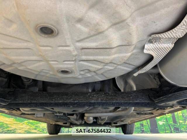 Nissan NOTE 2014-07 365418-19