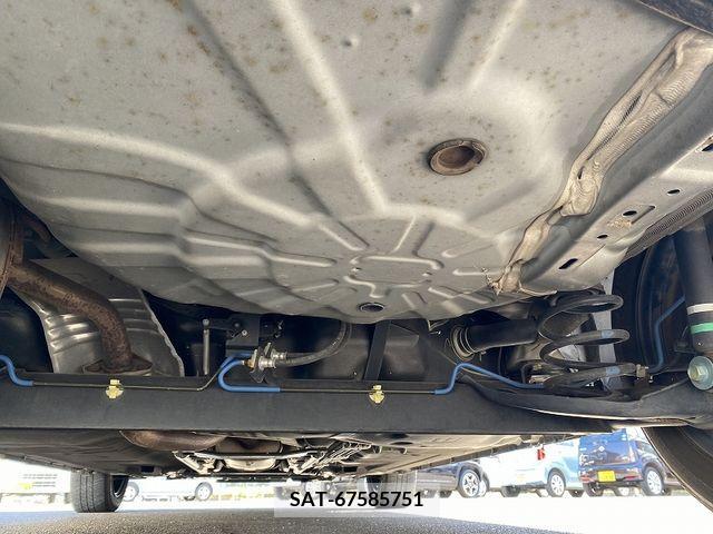 Nissan CUBE 2019-01 327466-25