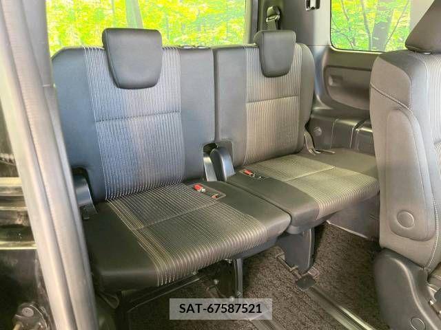 Toyota VOXY 2019-03 226362-10