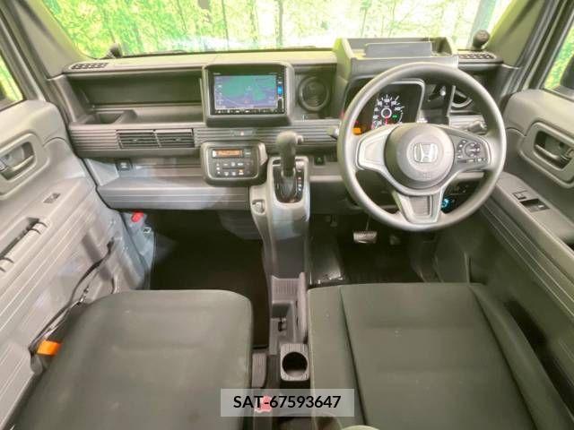 Honda N-VAN 2019-01 249397-1