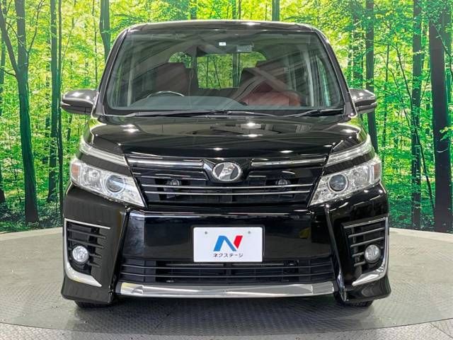 Toyota VOXY 2015-06 196050-15