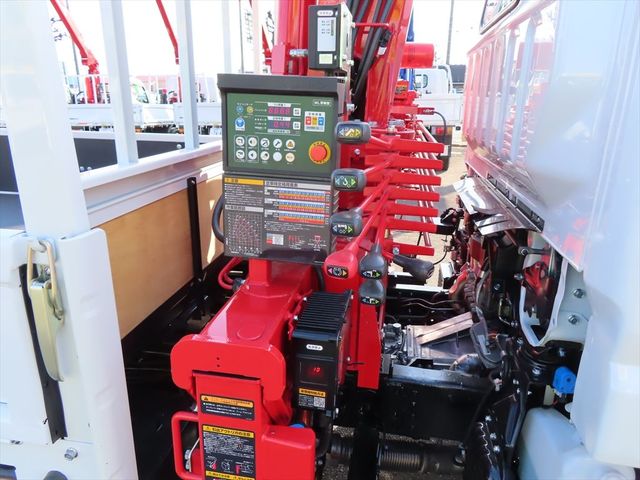 Mitsubishi CANTER 2023-01 2621-13