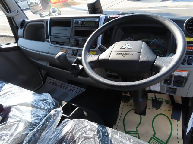 Mitsubishi CANTER 2023-01 2621-1