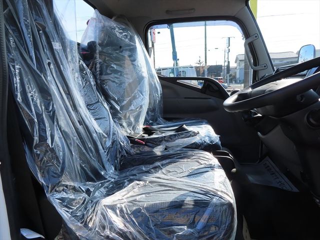Mitsubishi CANTER 2023-01 2621-5