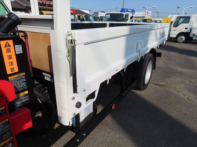 Mitsubishi CANTER 2023-01 2621-9