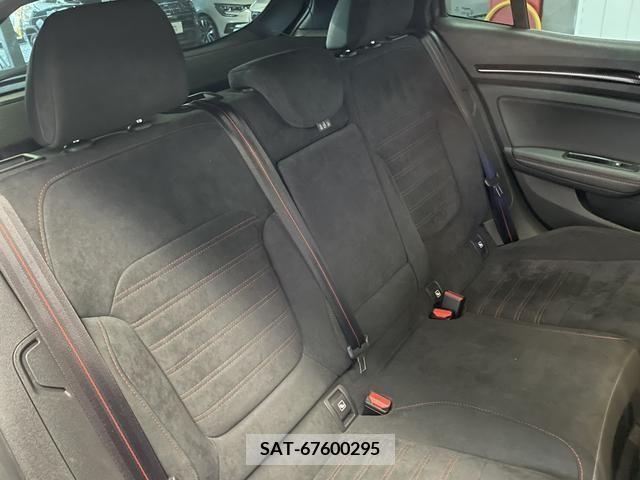 Renault MEGANE 2022-04 222086-4