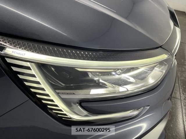 Renault MEGANE 2022-04 222086-10