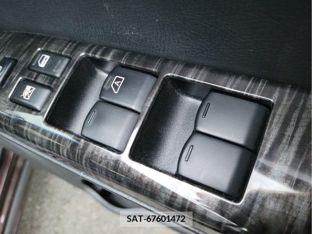 Nissan ELGRAND 2014-10 297246-9