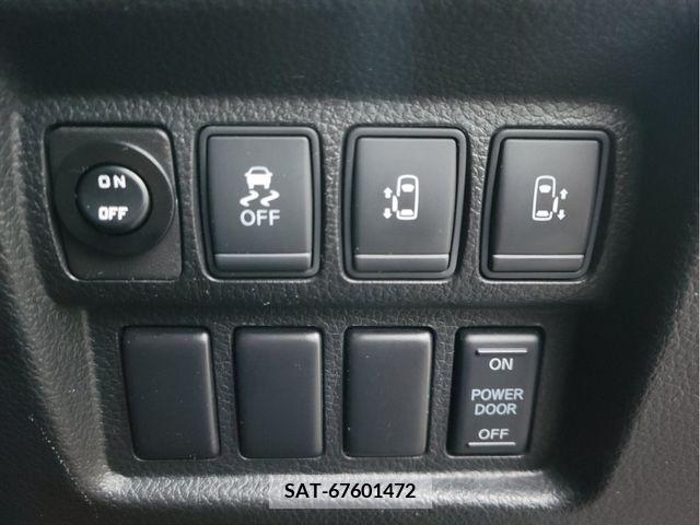 Nissan ELGRAND 2014-10 297246-11