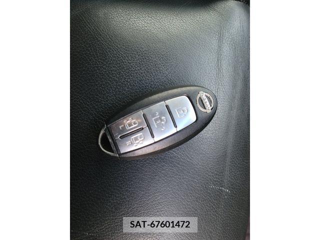Nissan ELGRAND 2014-10 297246-12