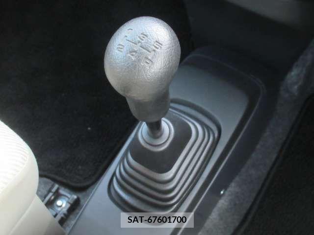 Suzuki WAGON R 2013-05 215604-10