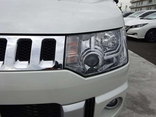 Mitsubishi DELICA D5 2016-04 188497-3