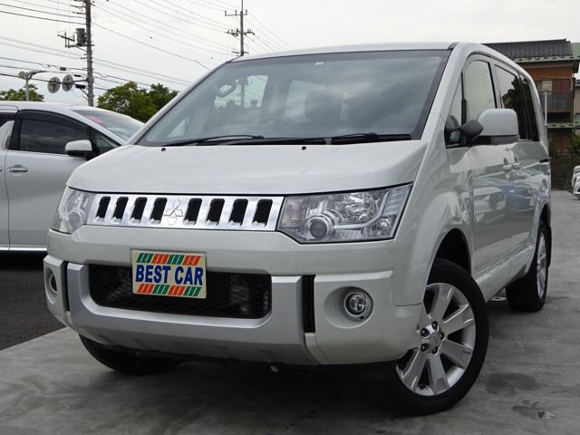 Mitsubishi DELICA D5 2016-04 188497-0