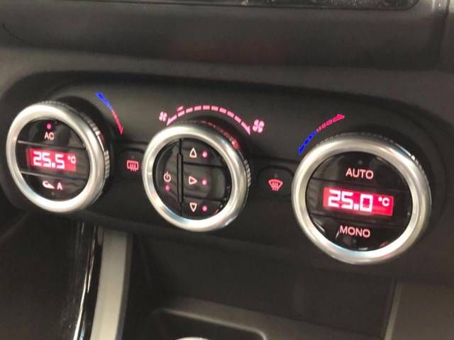 ALFA ROMEO GIULIETTA 2013-08 194308-6