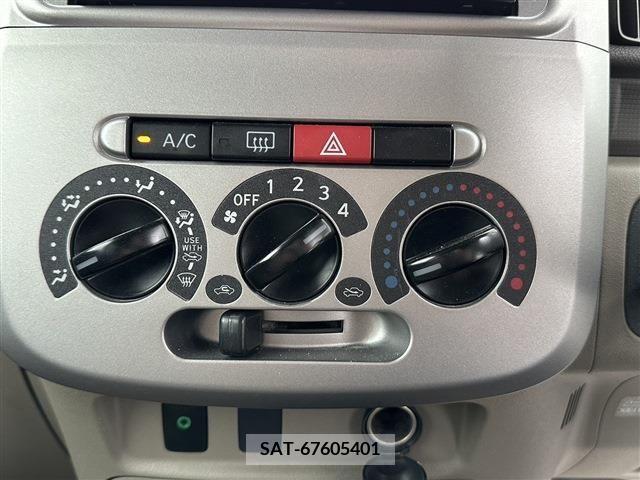 Daihatsu TANTO 2012-05 371885-7