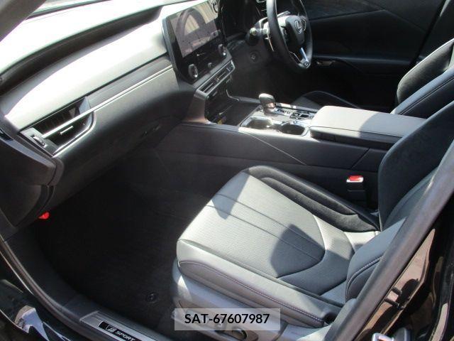 Lexus RX 2023-05 363060-15