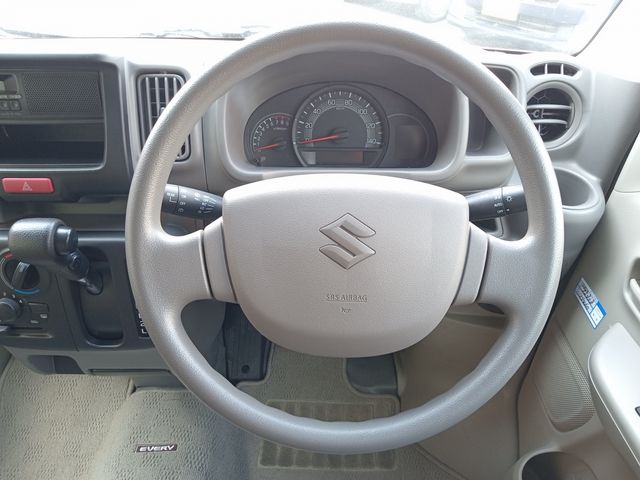 Suzuki EVERY 2020-01 193437-17