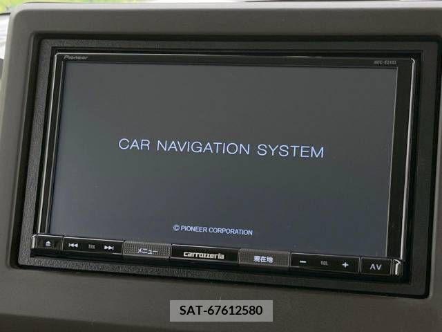 Honda N BOX 2022-10 364436-3