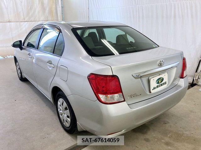 Toyota COROLLA AXIO 2013-07 358004-2