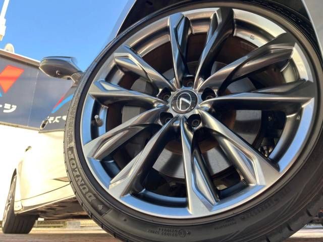 Lexus IS 2022-07 194252-13