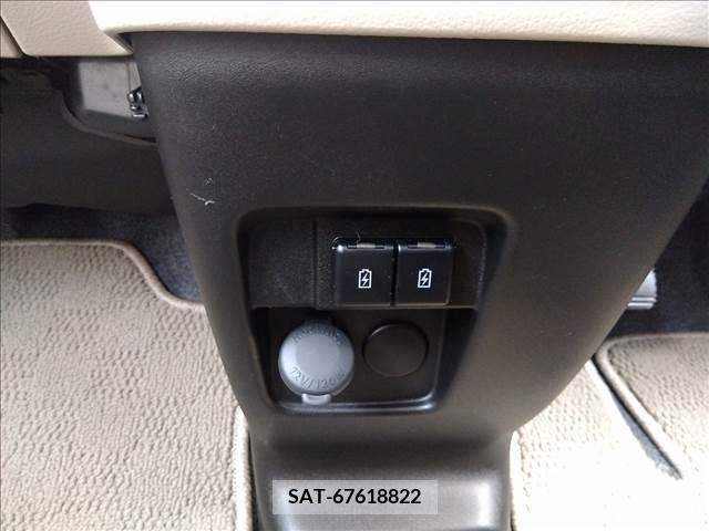 Suzuki SPACIA 2022-01 384904-14