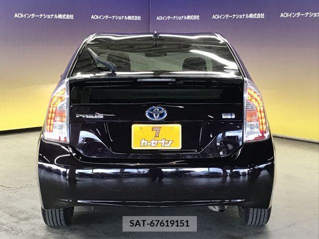 Toyota PRIUS 2013-04 376574-12