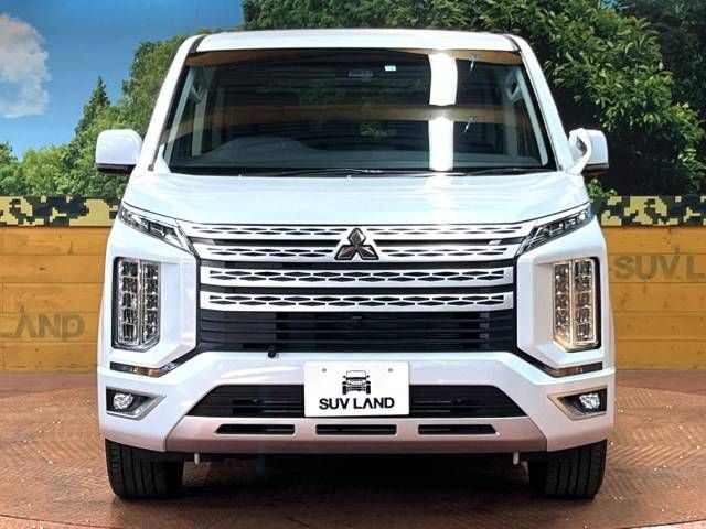 Mitsubishi DELICA D5 2023-05 28243-15