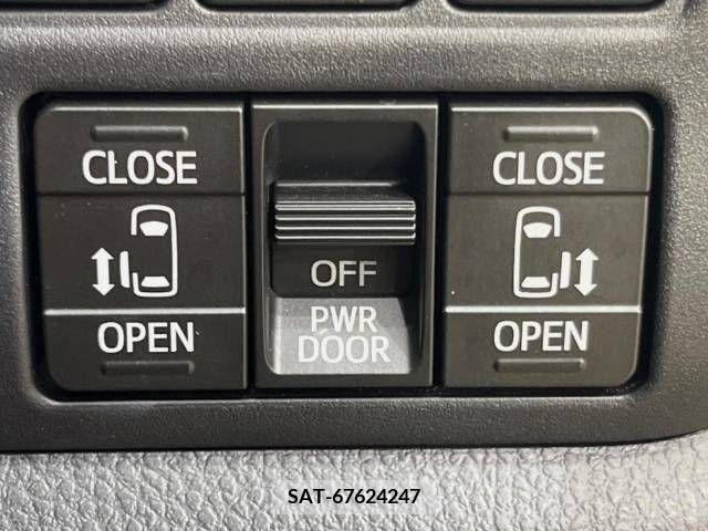 Toyota ESQUIRE 2021-03 390659-7