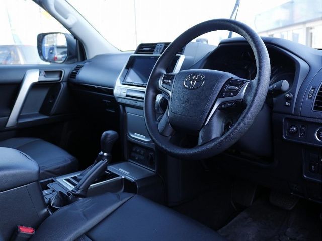 Toyota PRADO 2019-01 18609-3