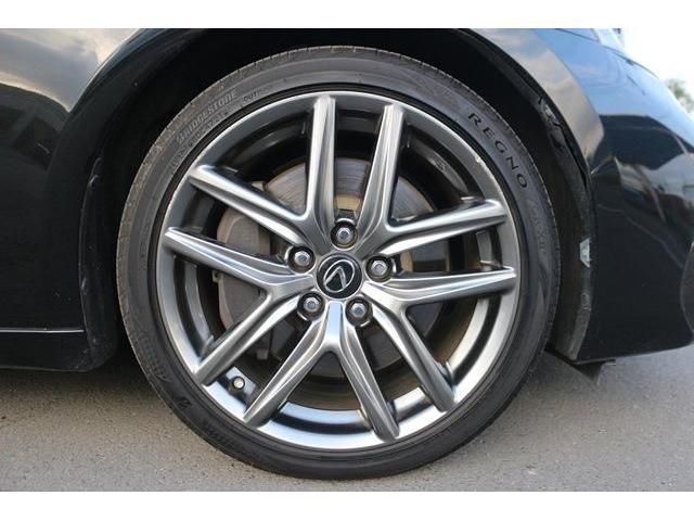 Lexus IS 2016-12 22017-7