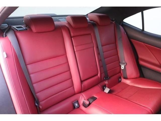 Lexus IS 2016-12 22017-13