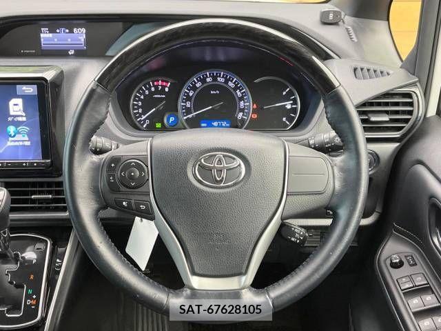 Toyota ESQUIRE 2015-09 212431-12